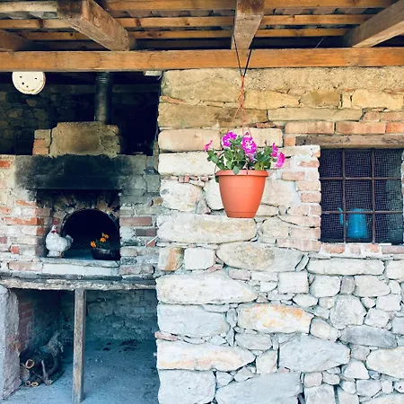 A Casa Di Mirna Ferienhaus